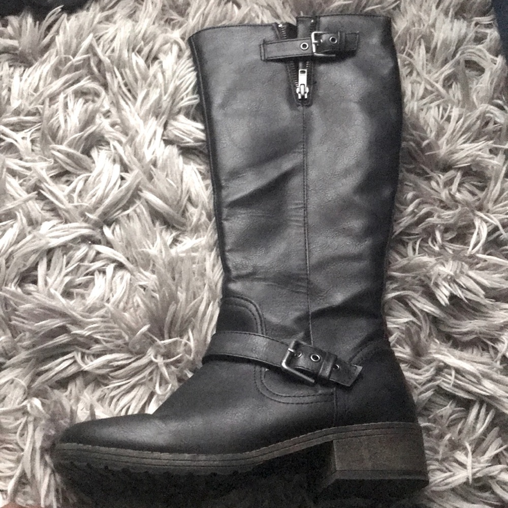 Knee high black boots